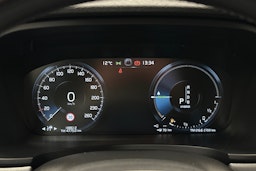 musta Volvo V90 2019 kuva 22.