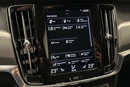 musta Volvo V90 2019 kuva 25.