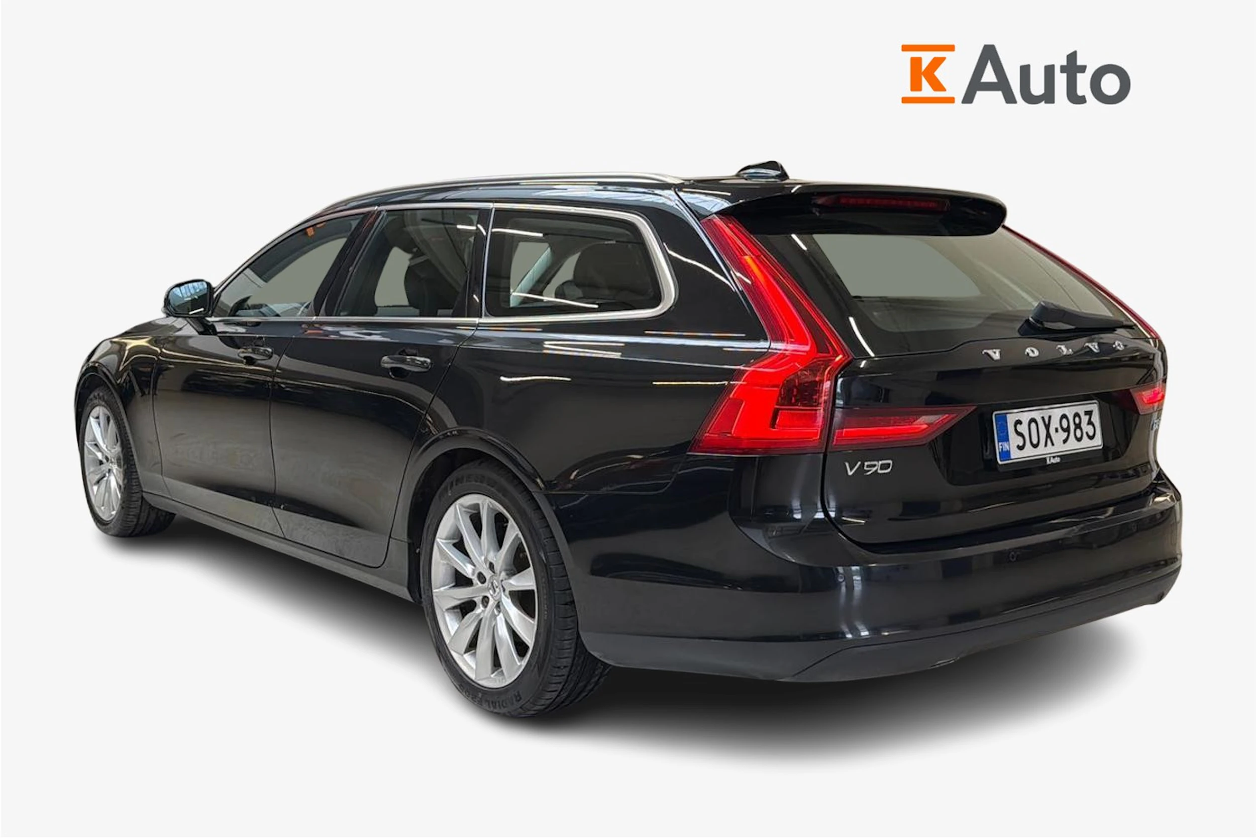 met. musta Volvo V90 2018 kuva 2.