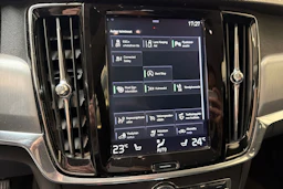 met. musta Volvo V90 2018 kuva 13.