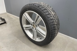 Valkoinen Volvo V90 2018 kuva 14.