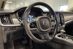 Valkoinen Volvo V90 2018 kuva 27.