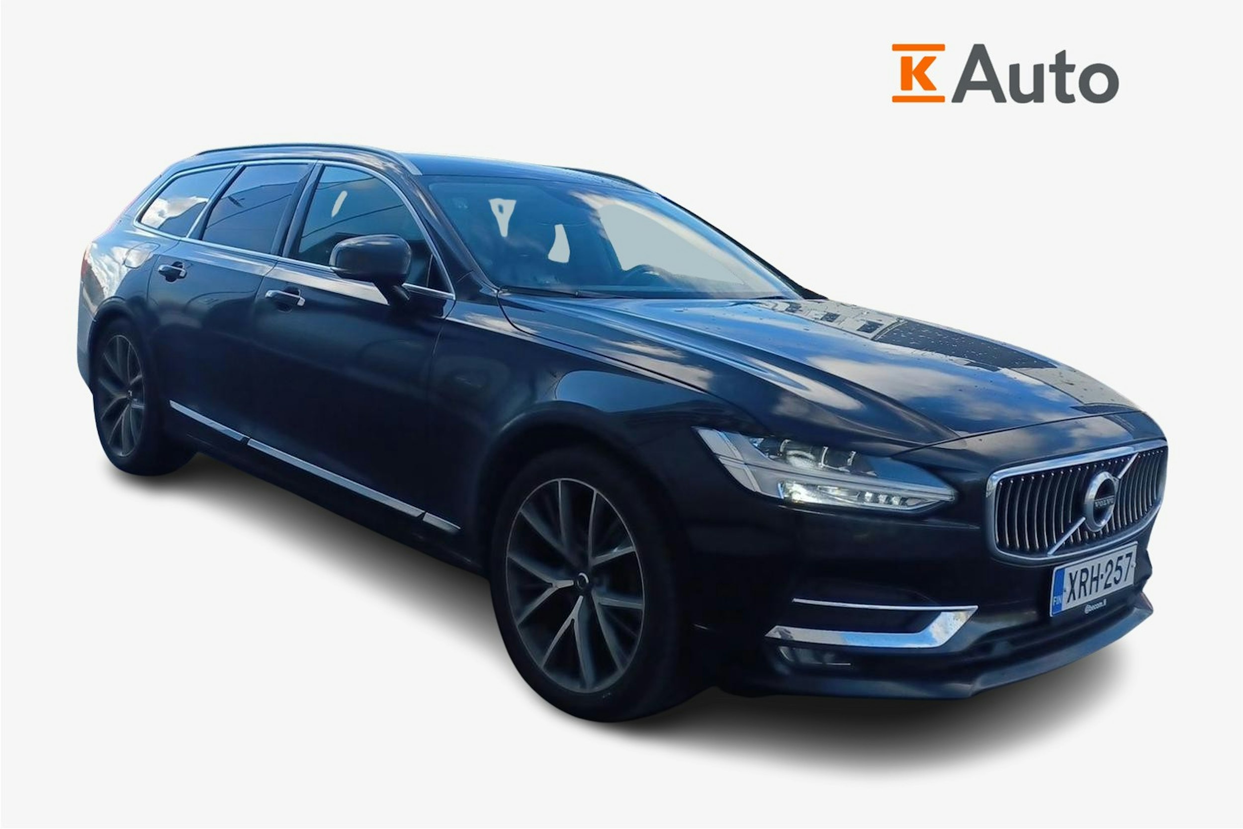 musta Volvo V90 2018 kuva 1.