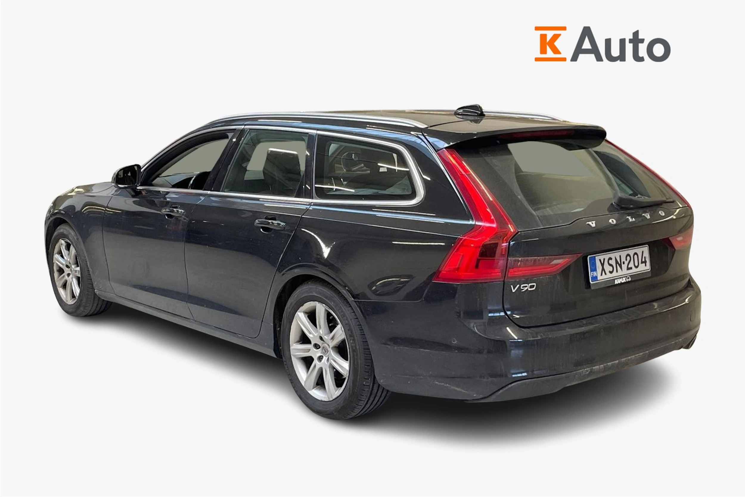 musta Volvo V90 2018 kuva 2.