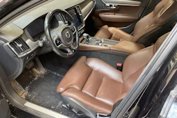 musta Volvo V90 2018 kuva 3.
