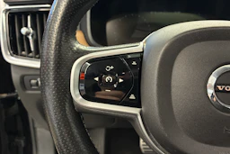 Musta Volvo V90 2018 kuva 11.