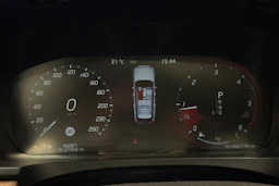 Musta Volvo V90 2018 kuva 13.