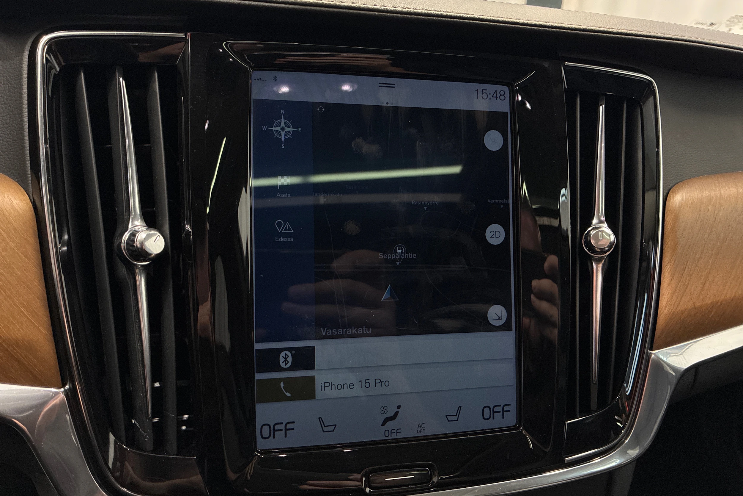 Musta Volvo V90 2018 kuva 15.