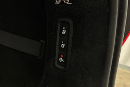 Musta Volvo V90 2018 kuva 24.