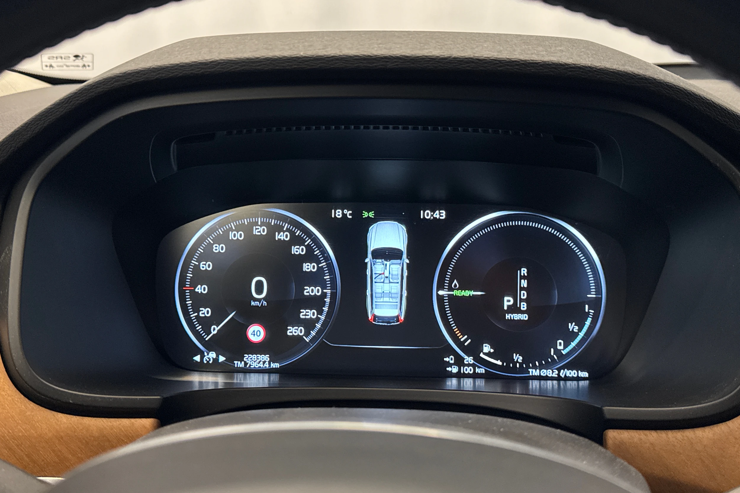 musta Volvo V90 2018 kuva 18.