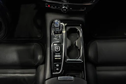 musta Volvo V90 2018 kuva 23.