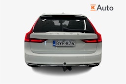 valkoinen Volvo V90 2019 kuva 3.