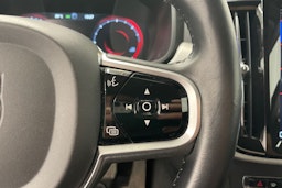 valkoinen Volvo V90 2019 kuva 13.