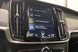 valkoinen Volvo V90 2019 kuva 16.