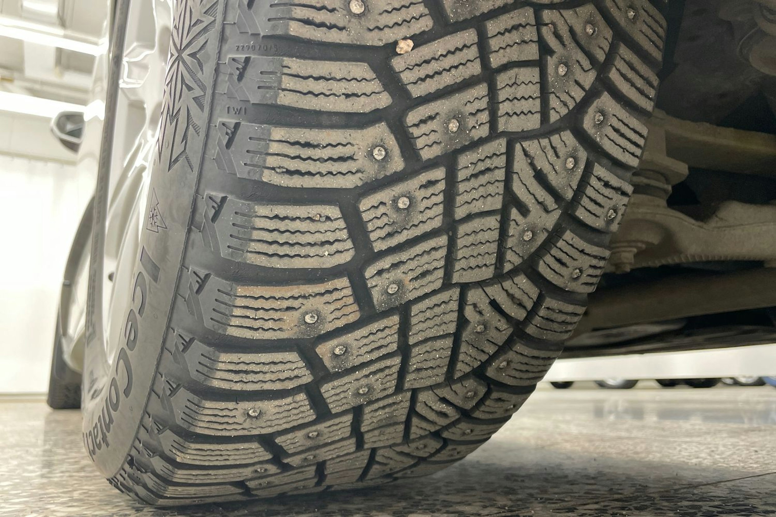 valkoinen Volvo V90 2019 kuva 26.