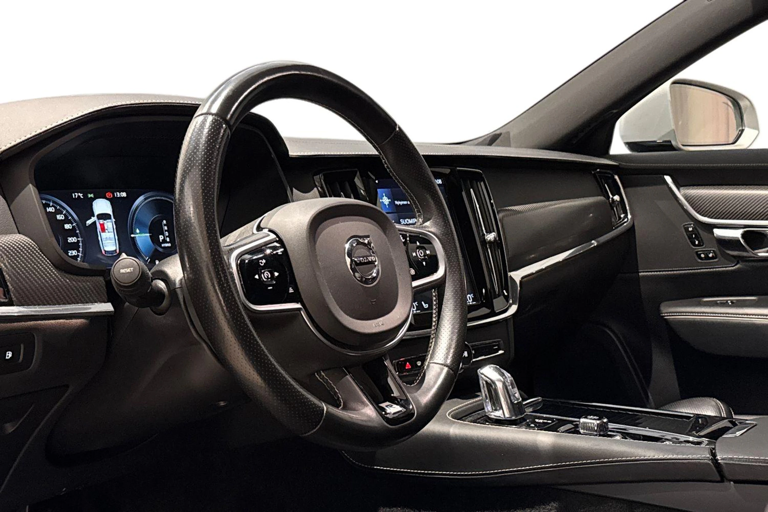 musta Volvo V90 2019 kuva 8.
