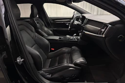 musta Volvo V90 2019 kuva 19.