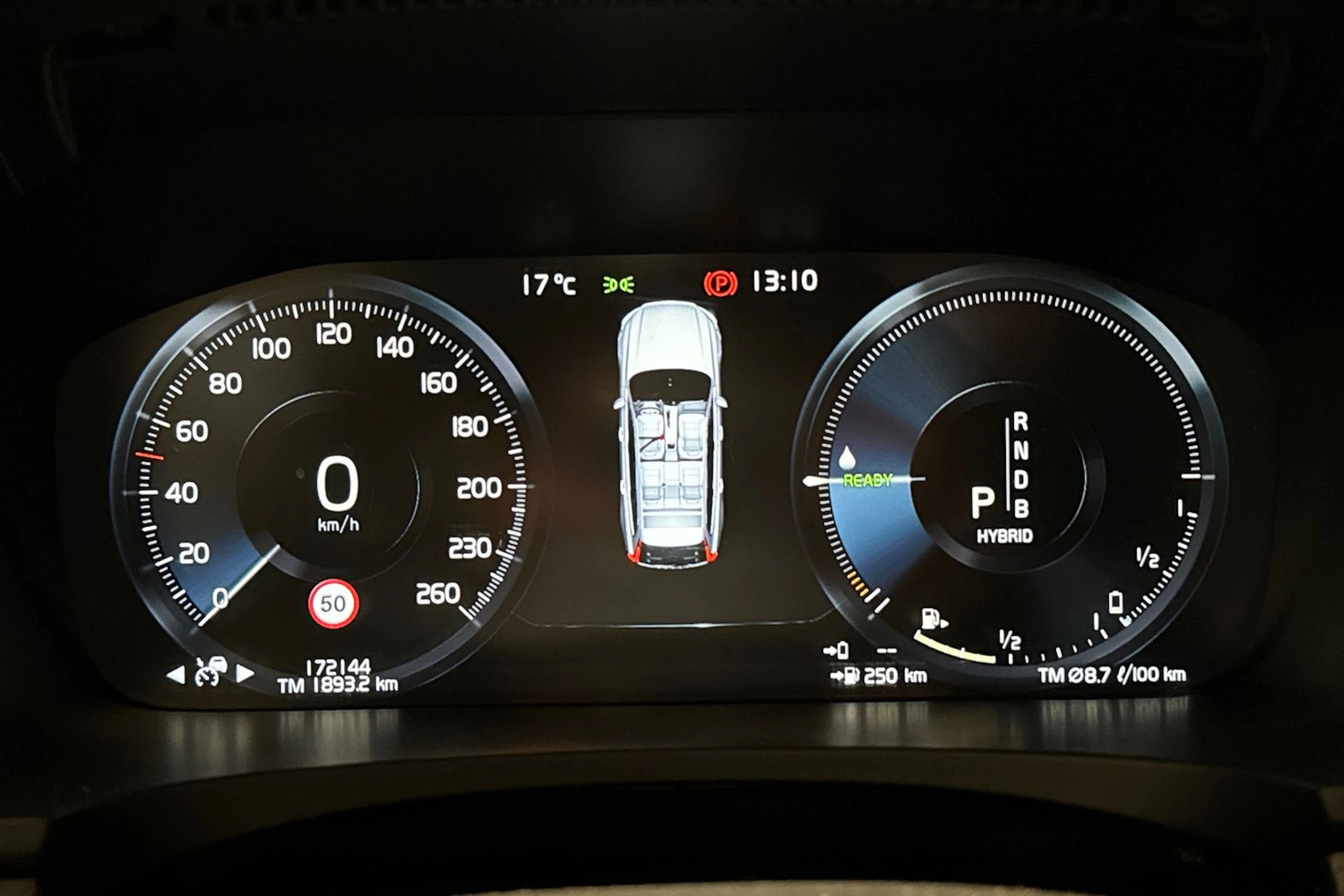 musta Volvo V90 2019 kuva 23.