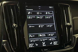 musta Volvo V90 2019 kuva 26.