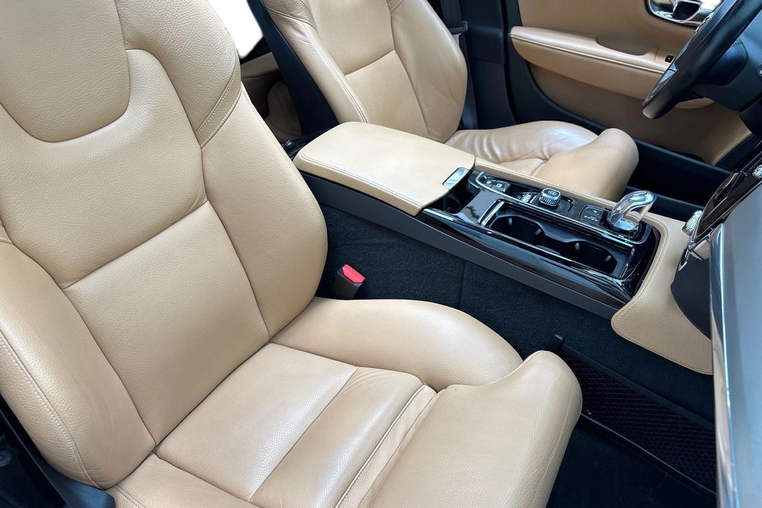 harmaa Volvo V90 2019 kuva 11.