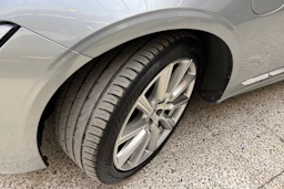 harmaa Volvo V90 2019 kuva 13.