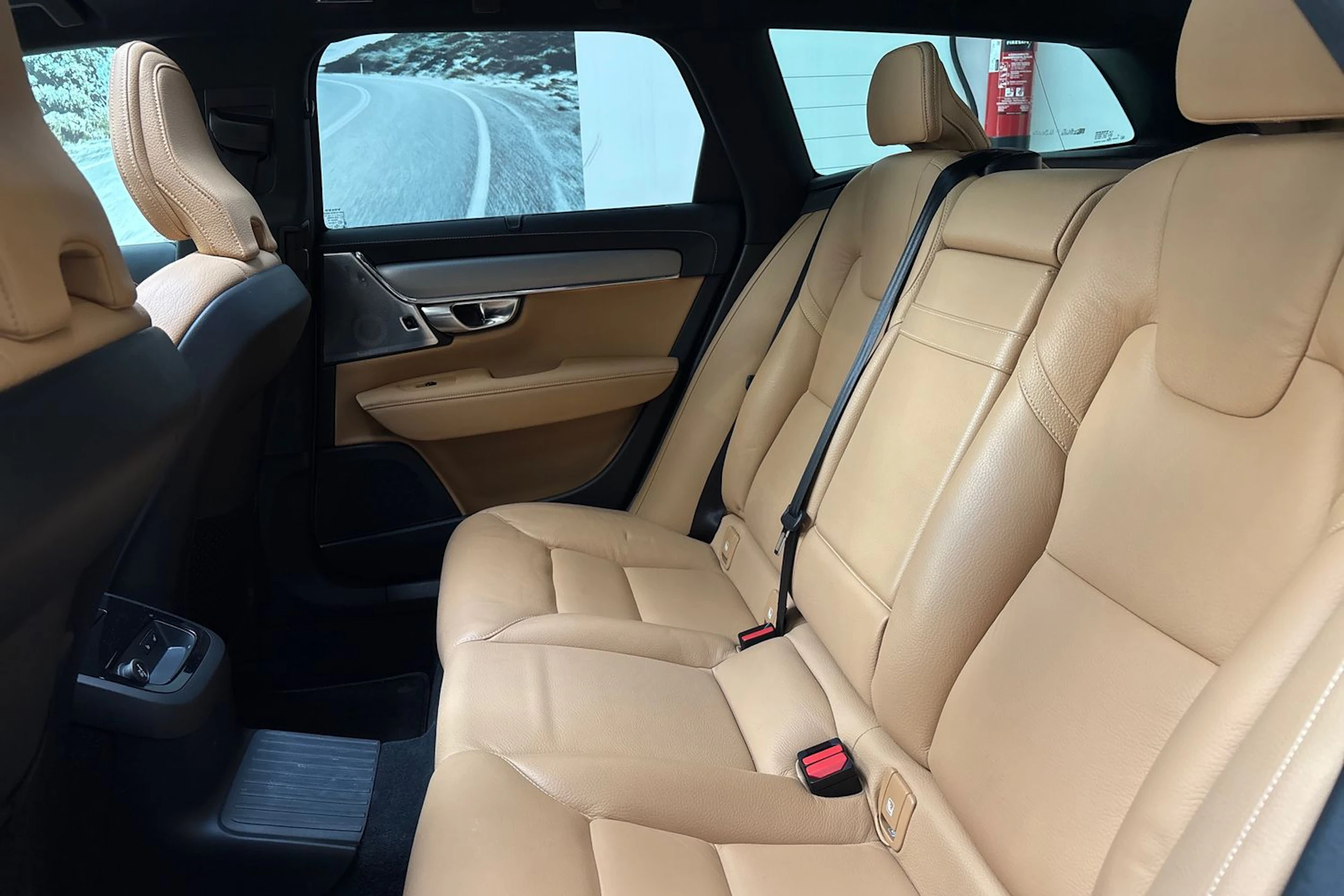 harmaa Volvo V90 2019 kuva 19.