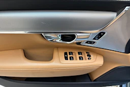harmaa Volvo V90 2019 kuva 25.