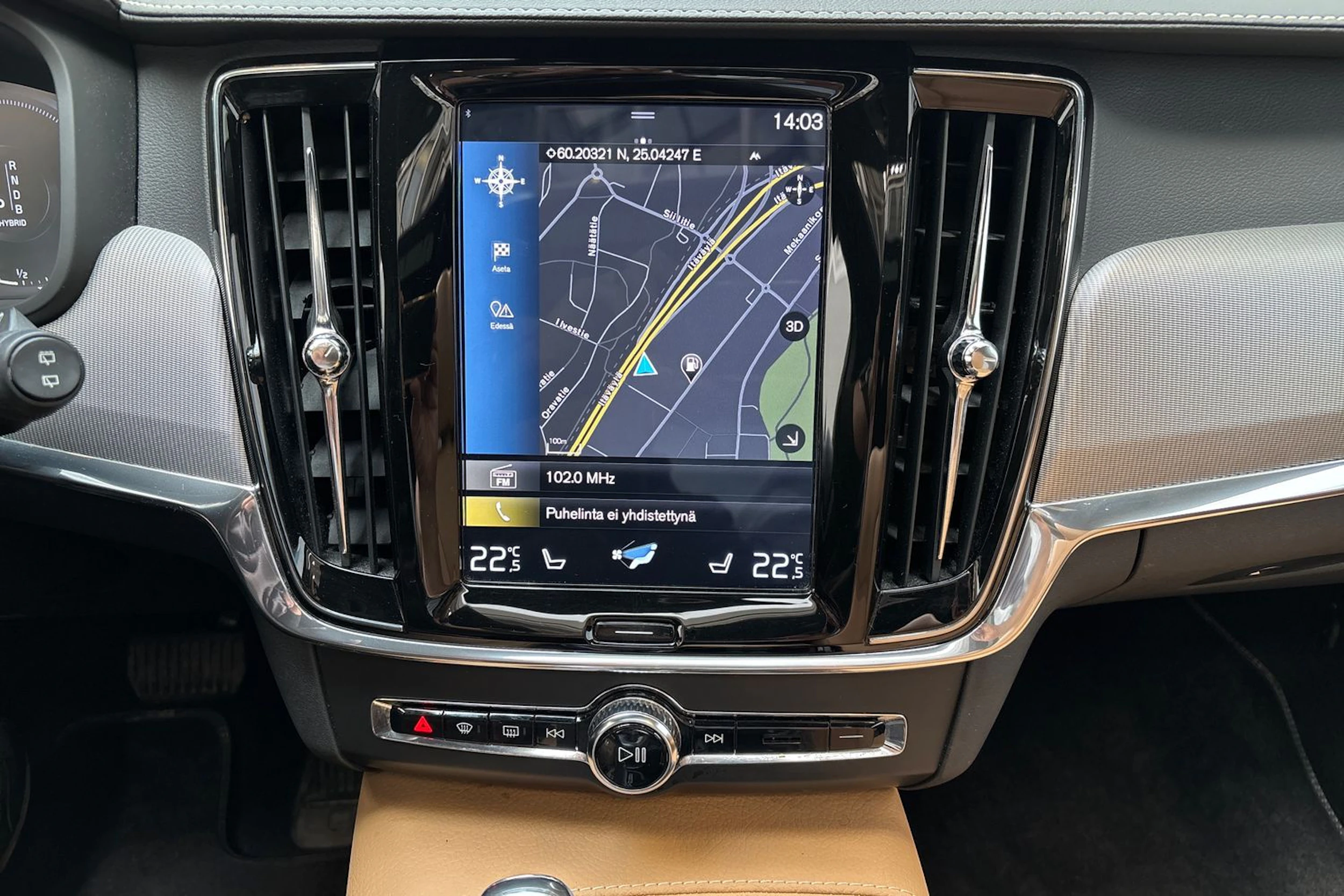 harmaa Volvo V90 2019 kuva 31.