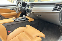 harmaa Volvo V90 2019 kuva 34.