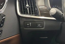 harmaa Volvo V90 2020 kuva 25.