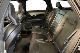 musta Volvo V90 2019 kuva 8.