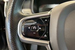 musta Volvo V90 2019 kuva 11.