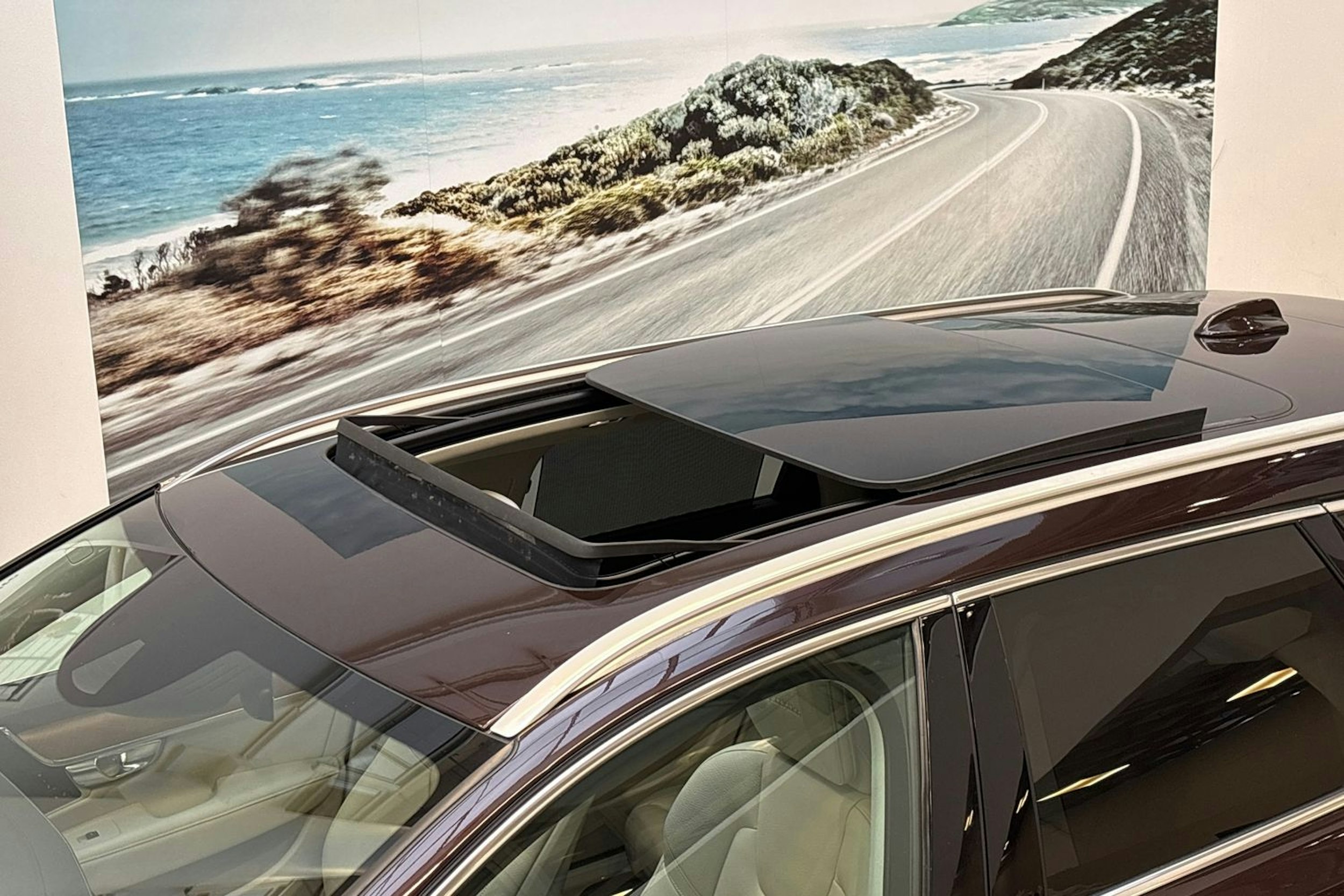 Ruskea (beige) Volvo V90 2019 kuva 19.