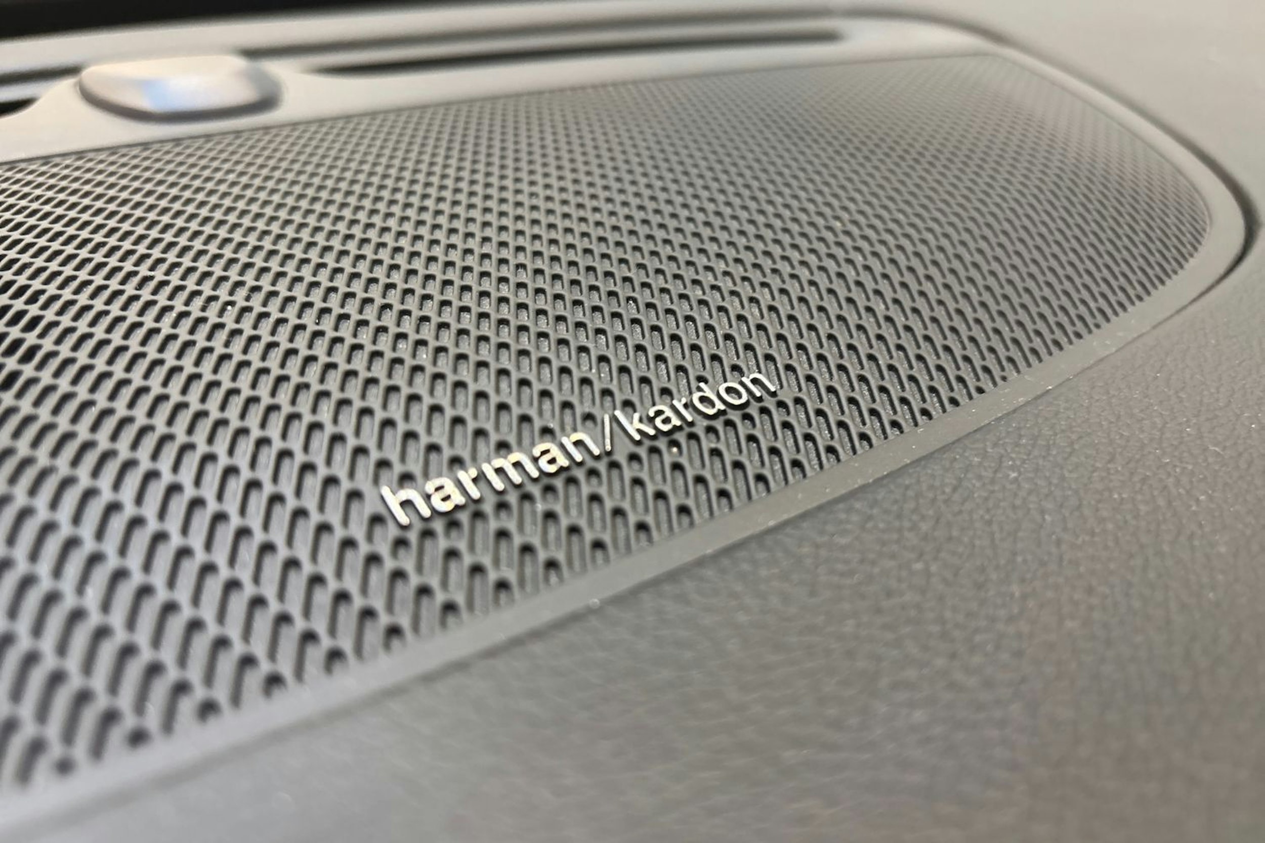 Ruskea (beige) Volvo V90 2019 kuva 26.