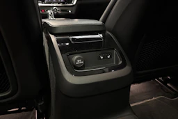 harmaa Volvo V90 2019 kuva 16.
