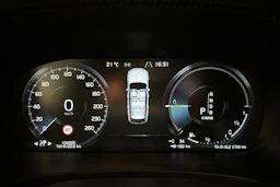 harmaa Volvo V90 2019 kuva 18.