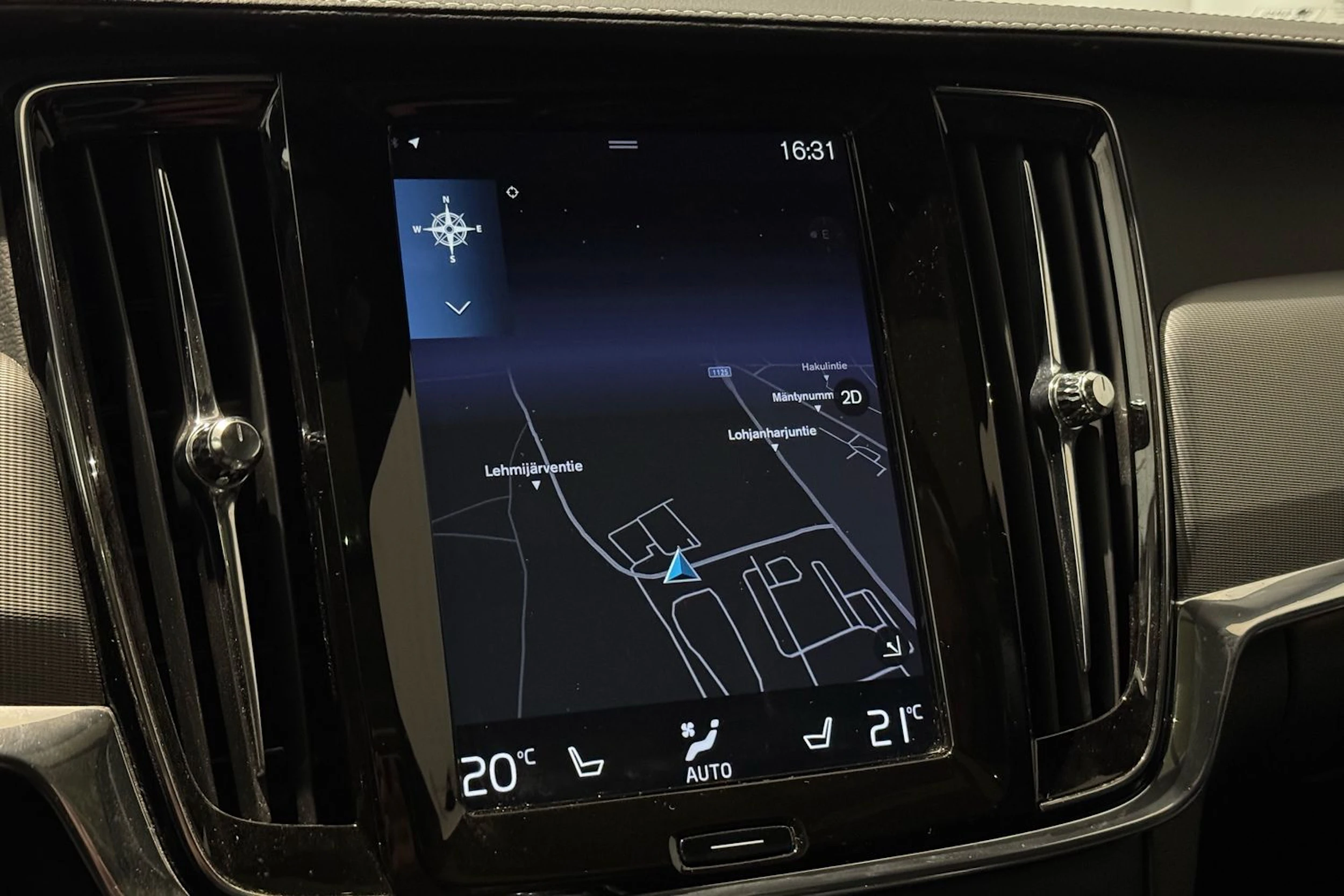 harmaa Volvo V90 2019 kuva 21.