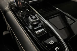 harmaa Volvo V90 2019 kuva 26.