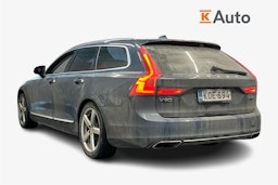 sininen Volvo V90 2019 kuva 2.