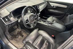 sininen Volvo V90 2019 kuva 3.