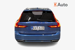 sininen Volvo V90 2019 kuva 3.