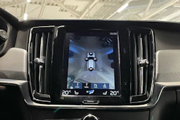 sininen Volvo V90 2019 kuva 28.