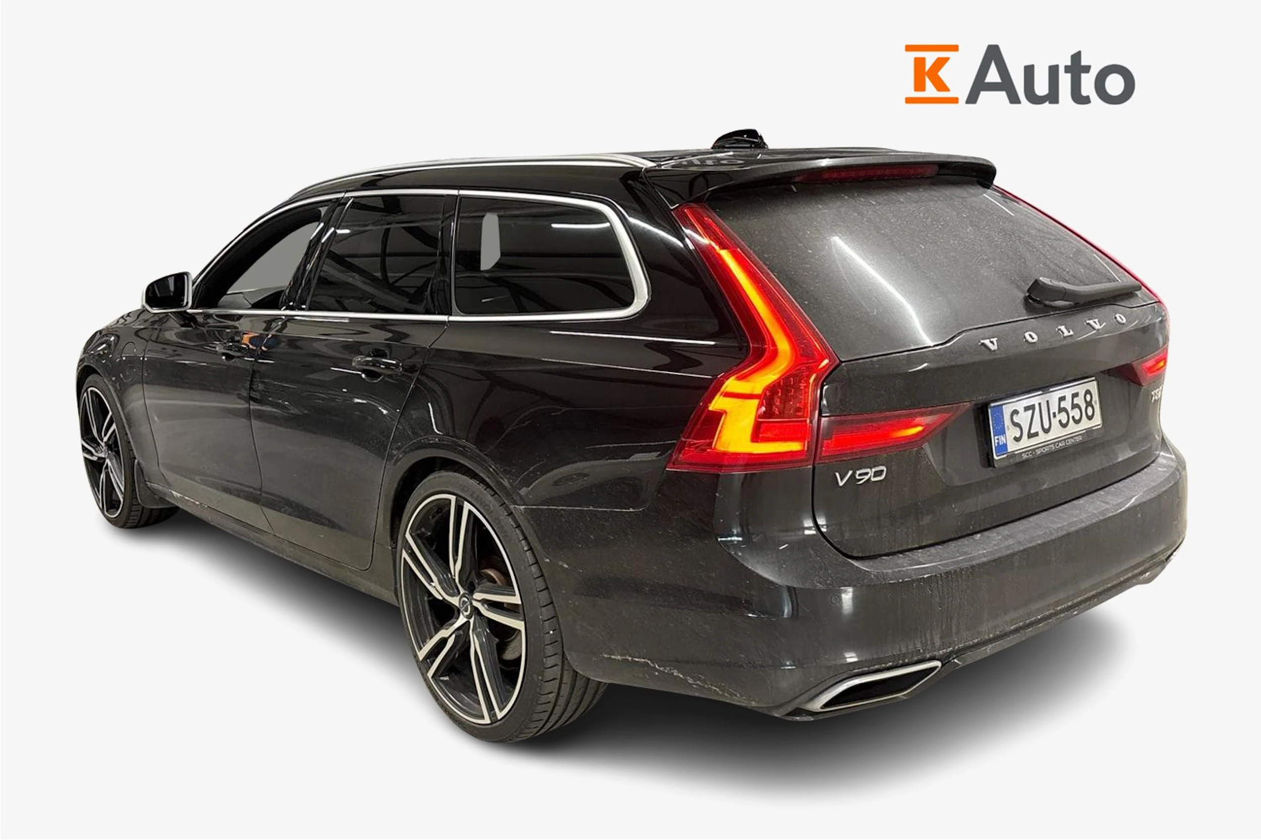 musta Volvo V90 2019 kuva 2.