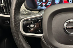 musta Volvo V90 2019 kuva 12.