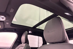 musta Volvo V90 2019 kuva 23.