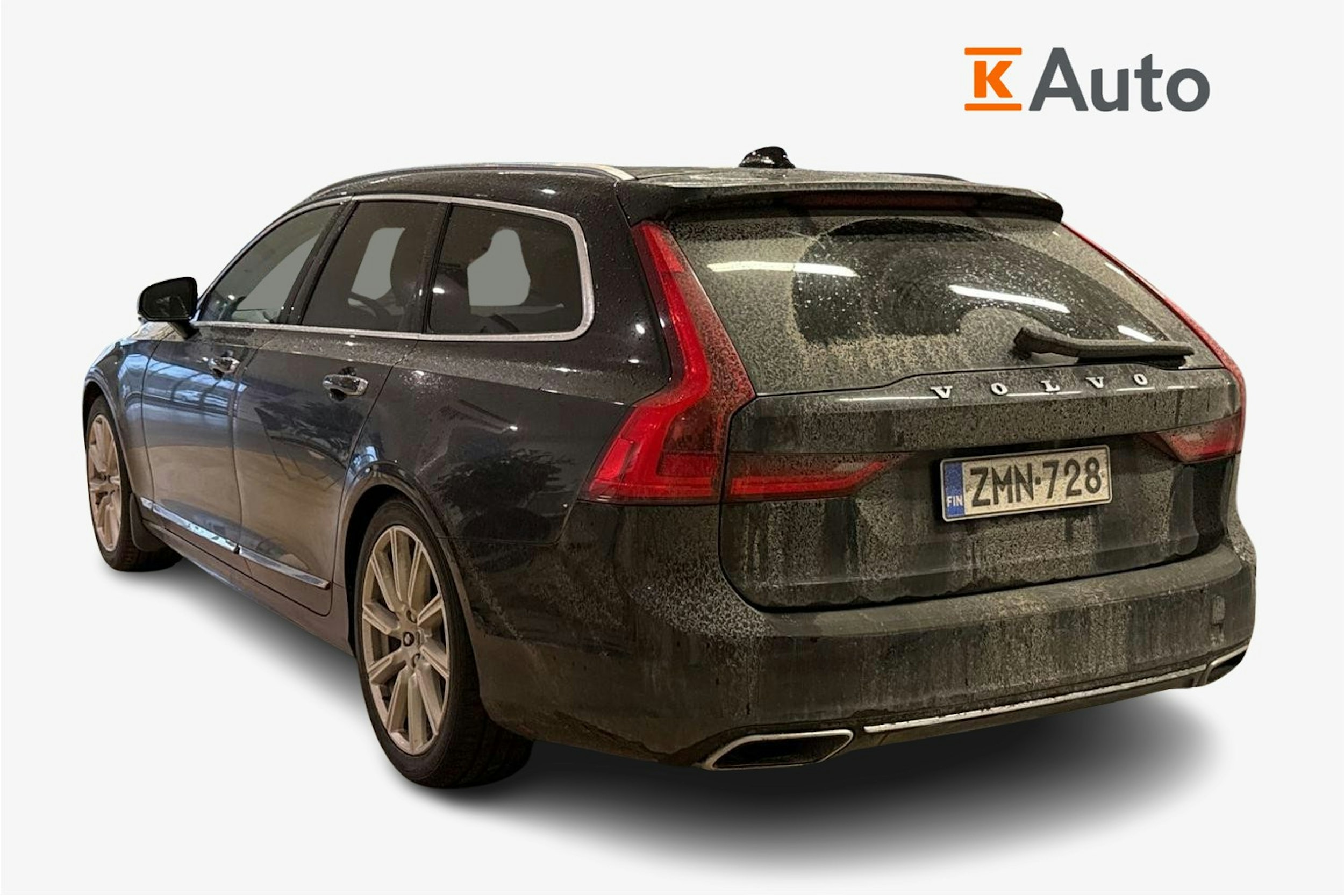 musta Volvo V90 2019 kuva 2.