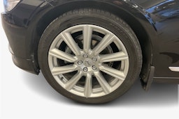 musta Volvo V90 2019 kuva 9.