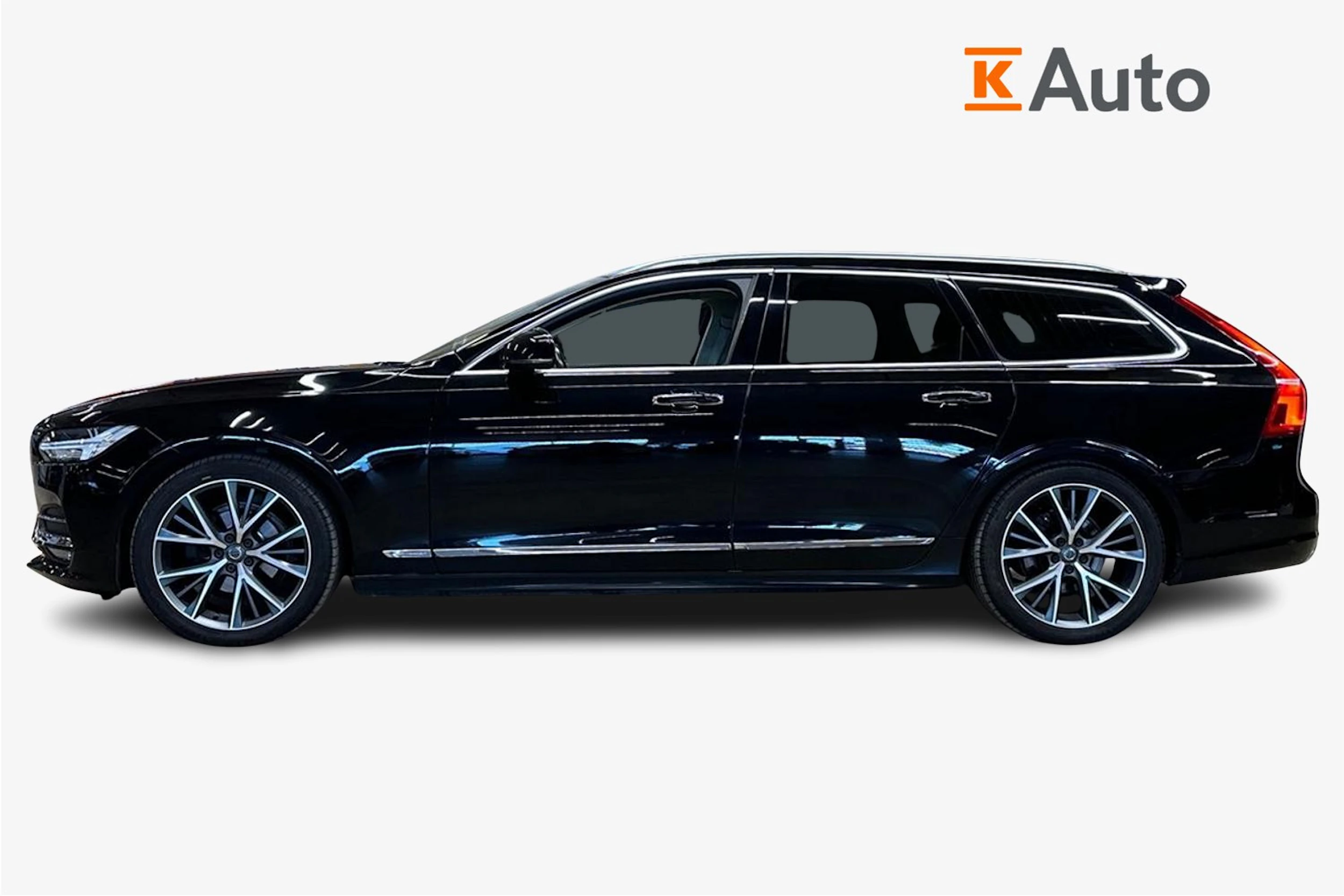 musta Volvo V90 2019 kuva 7.