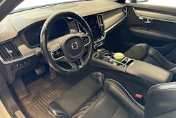 valkoinen Volvo V90 2020 kuva 3.