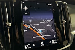 valkoinen Volvo V90 2020 kuva 28.